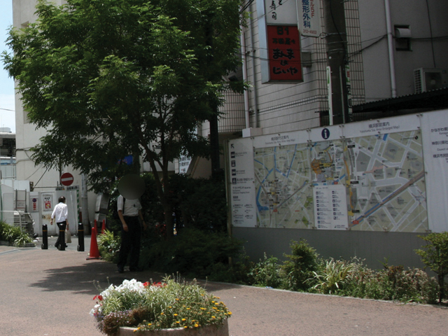 JR横浜駅北西口付近2